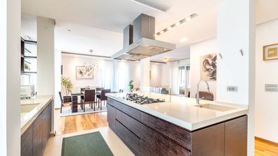 Zagreb, Mlinovi, beautiful two-bedroom apartment with a garage and a parking space, 126 m².