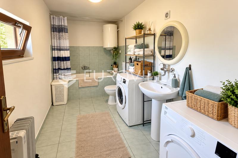 Gorski kotar, Lokve, kuća s velikim potencijalom 240 m², garažom, podrumom i dodatnim objektom - 6