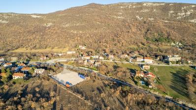 Istra, Lupoglav: Građevinsko zemljište s potencijalom