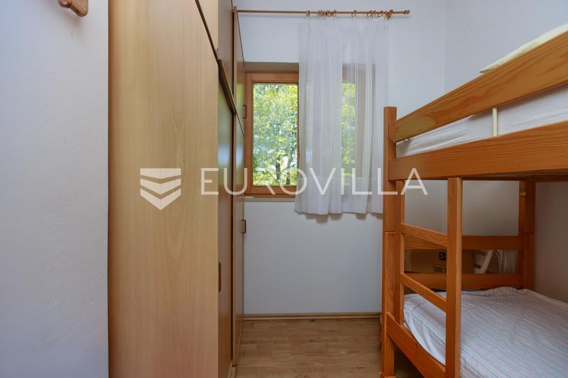 Crikvenica, Grižane, ház kerttel egy 1327 m²-es telken - 9