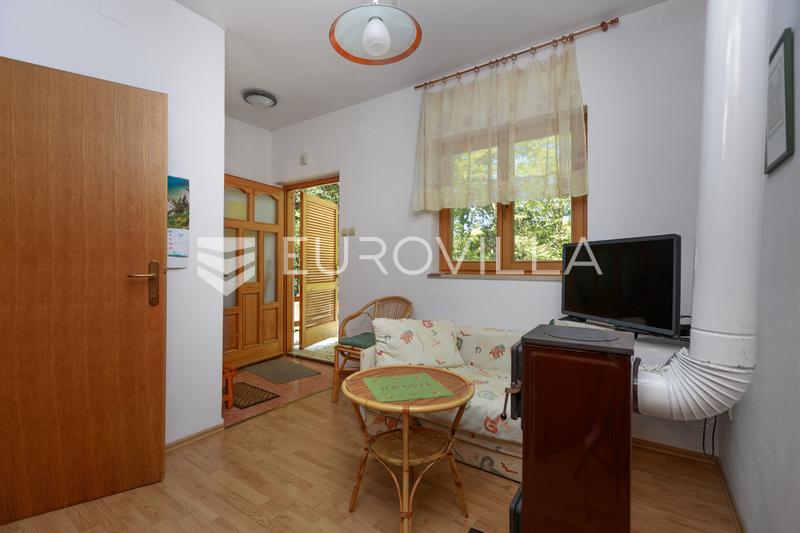 Crikvenica, Grižane, ház kerttel egy 1327 m²-es telken - 16