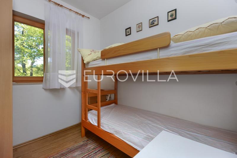 Crikvenica, Grižane, ház kerttel egy 1327 m²-es telken - 8