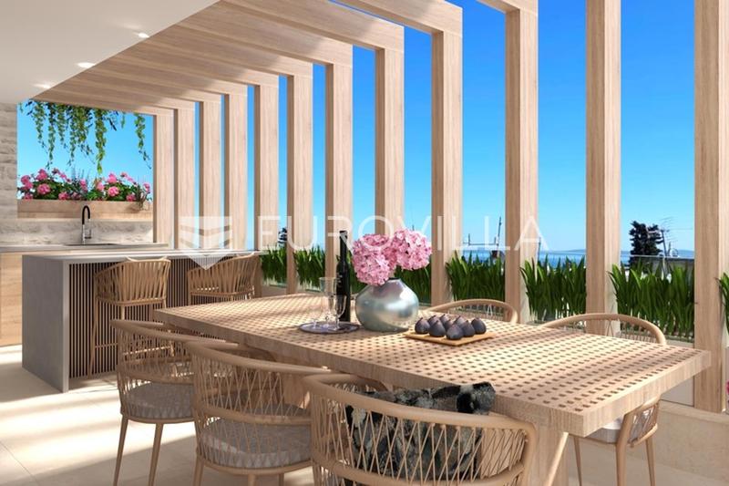 Split, exkluzivní penthouse s výhledem na moře a město - 15