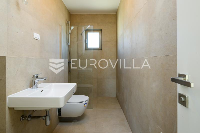 Split, exkluzivní penthouse s výhledem na moře a město - 41