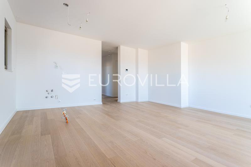 Split, exkluzivní penthouse s výhledem na moře a město - 18