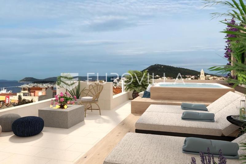 Split, exkluzivní penthouse s výhledem na moře a město - 58