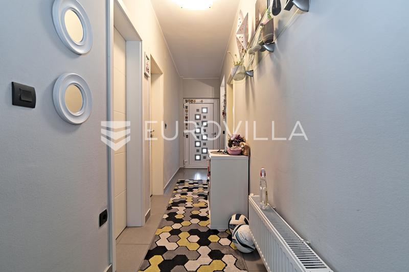 Osijek, Retfala - une maison familiale entièrement meublée dans un excellent emplacement - 19
