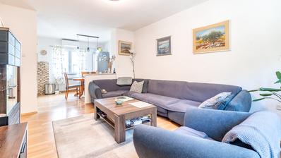 Zagreb, Kraljevec, dvojna kuća sa 3 stana, 264 m²