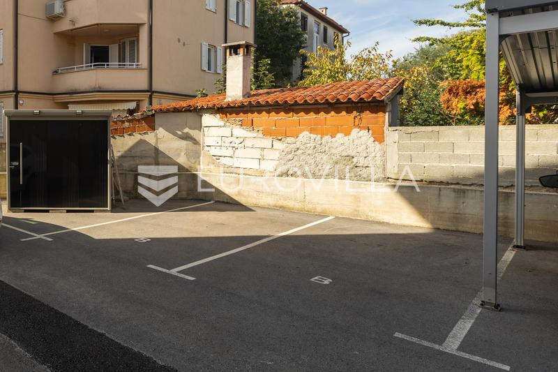 Medulin - Elegante apartamento de dois quartos com dois lugares de estacionamento, a 200 metros do mar - 19