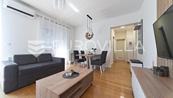 Osijek, Gornji grad, modernes Penthouse mit Garage und überdachter Terrasse