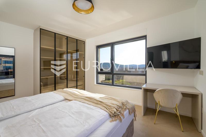 Istrie, Rovinjsko selo, location d'une maison moderne de 210 m² avec piscine chauffée, sauna et jacuzzi - 12