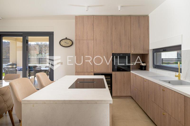 Istrie, Rovinjsko selo, location d'une maison moderne de 210 m² avec piscine chauffée, sauna et jacuzzi - 6