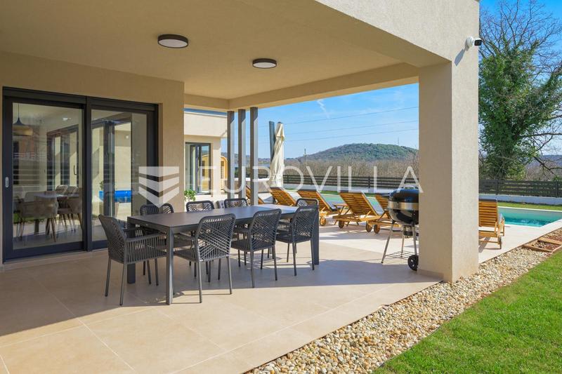 Istrie, Rovinjsko selo, location d'une maison moderne de 210 m² avec piscine chauffée, sauna et jacuzzi - 28