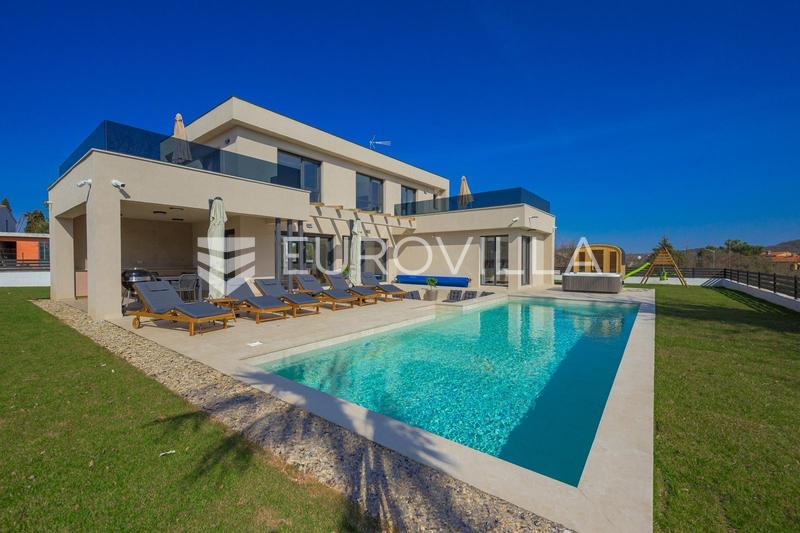 Istrie, Rovinjsko selo, location d'une maison moderne de 210 m² avec piscine chauffée, sauna et jacuzzi - 24
