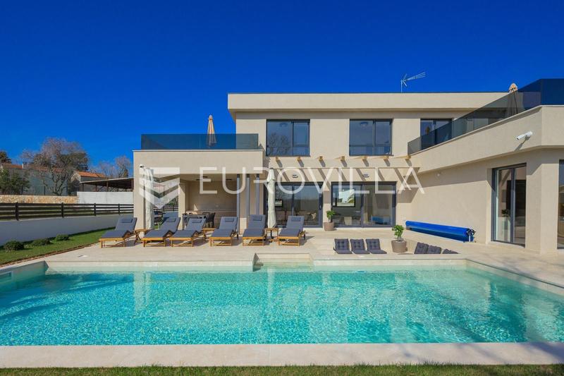 Istrie, Rovinjsko selo, location d'une maison moderne de 210 m² avec piscine chauffée, sauna et jacuzzi - 26