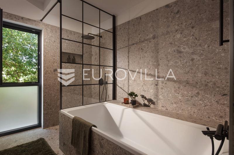 Isztria, Kršan, egyedi tervezésű villa saját 20 kW-os fotovoltaikus erőművel - 4