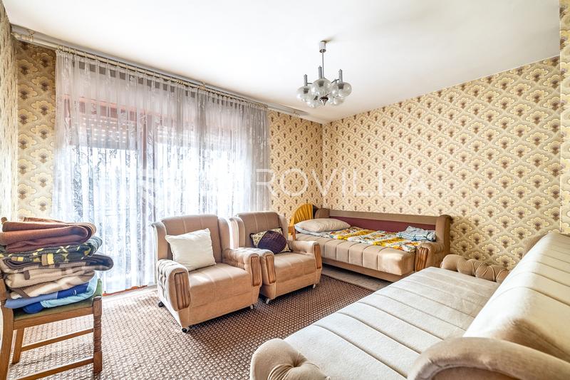 Zagreb, Gornja Dubrava, dvojna kuća površine 211,80 m² s garažom - 5