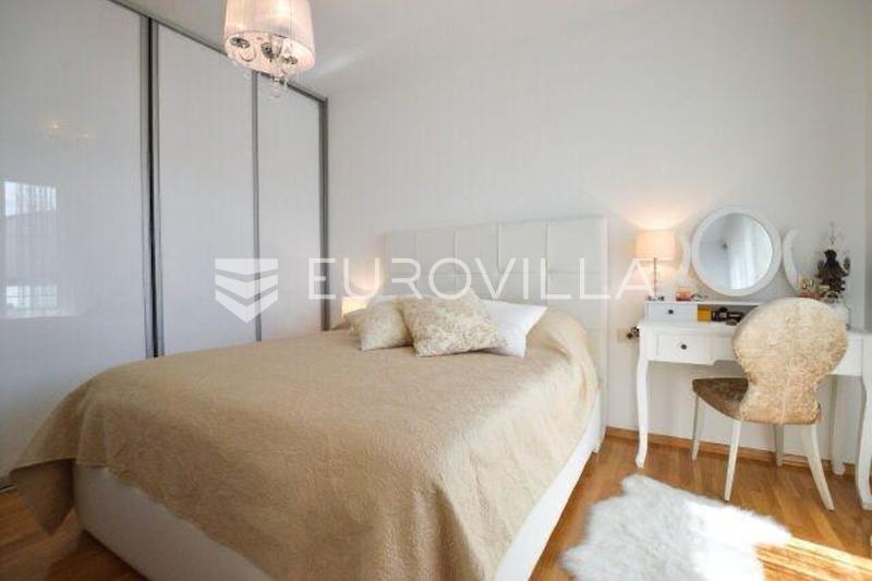 Split, Gripe, beautifully furnished two-bedroom apartment for long-term rent - 8