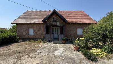 Brckovljani, Lupoglav, Hus på 100 m² på en grund på 4.127 m²