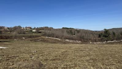 Istra, Poreč, okolica - građevinsko zemljište 1591 m2 na odličnoj poziciji 