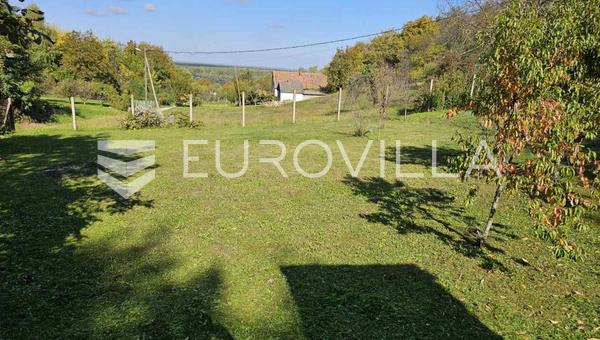 Aljmas, terreno de 2650 m², cerca del Danubio