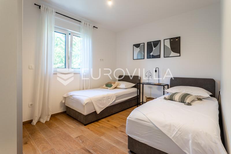 Seget Donji, nicely decorated two-bedroom apartment on the first floor - 7
