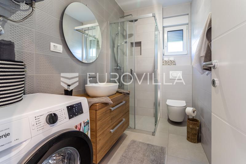 Seget Donji, nicely decorated two-bedroom apartment on the first floor - 11