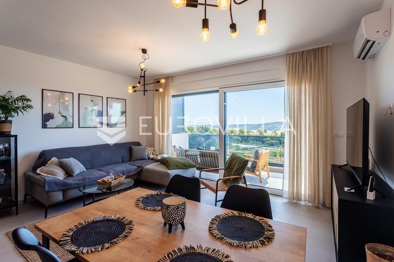 Seget Donji, nicely decorated two-bedroom apartment on the first floor - 3