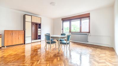 Zagreb, Prečko, eine attraktive Dreizimmerwohnung in einem Haus, 120 m².