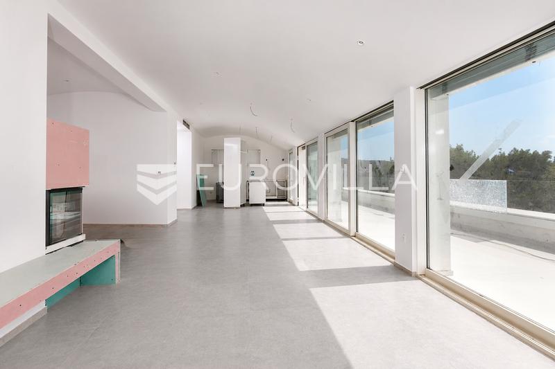 Opatija Privé, exclusivo ático de tres habitaciones 126,7 m², piscina, gimnasio - 8