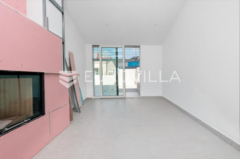 Opatija Privé, exclusivo ático de tres habitaciones 126,7 m², piscina, gimnasio - 9