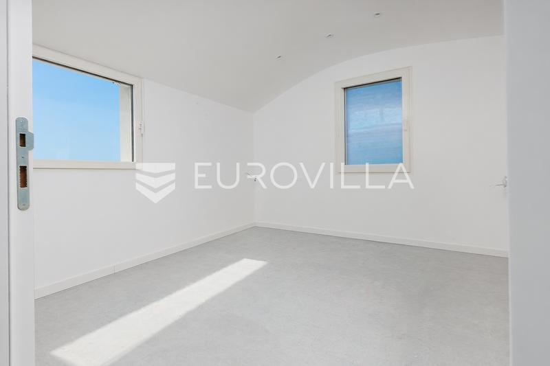 Opatija Privé, exclusivo ático de tres habitaciones 126,7 m², piscina, gimnasio - 12
