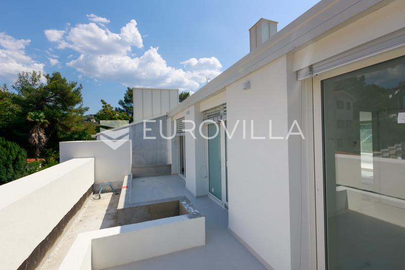 Opatija Privé, exclusivo ático de tres habitaciones 126,7 m², piscina, gimnasio - 25