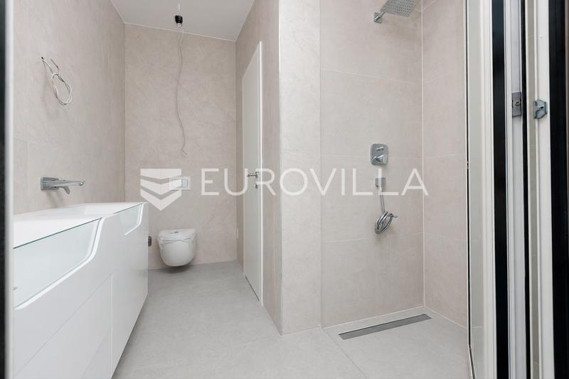 Opatija Privé, exclusivo ático de tres habitaciones 126,7 m², piscina, gimnasio - 19