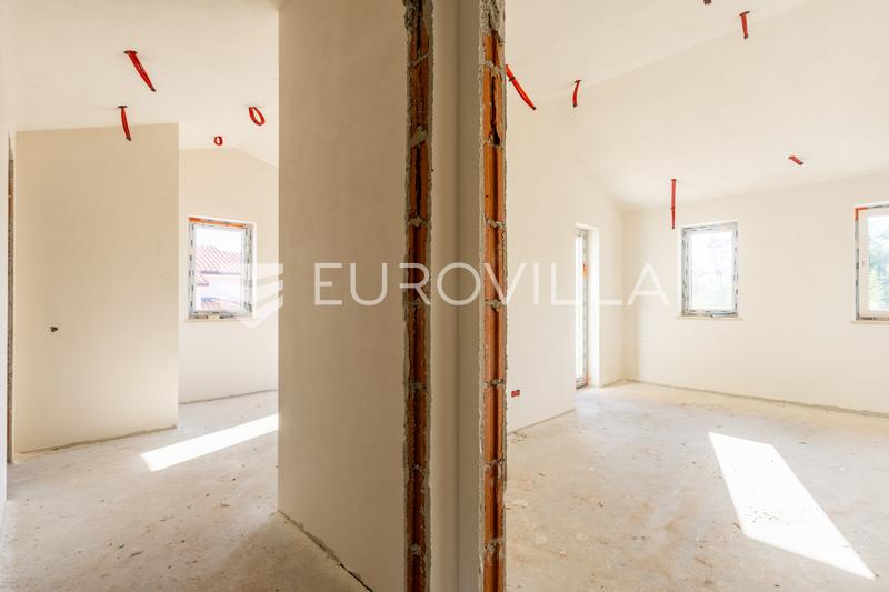 İstirya, Poreč, havuzlu modern ev ileri kaba inşaat aşamasında - 24