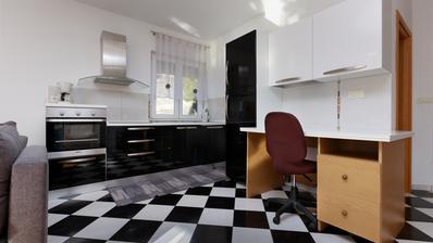 Kastav, Brestovice, byt 4+kk o rozloze 110 m² s balkonem a výhledem na moře, dlouhodobý pronájem