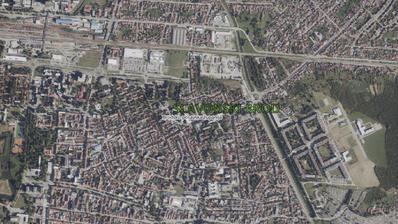 Slavonski Brod, Mali Pariz - terreno edificável de 720 m²