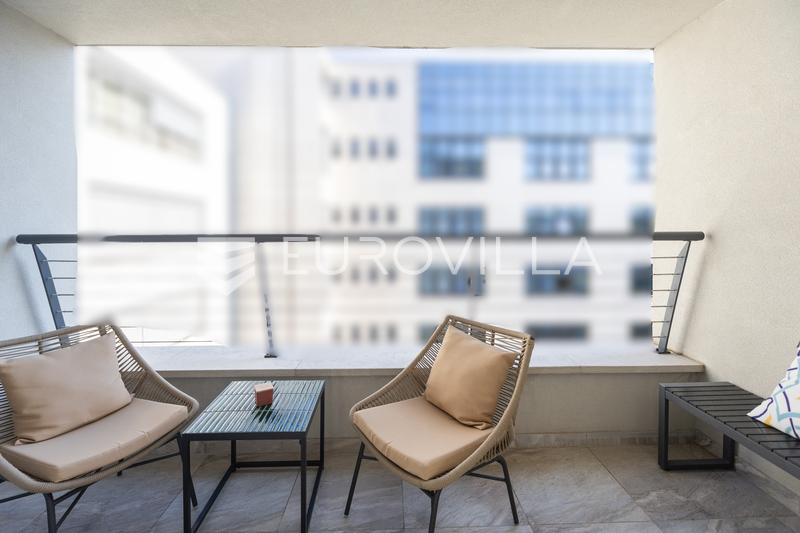 Istria, Pula, centro estricto de la ciudad, moderno apartamento de 70 m² con terraza, garaje y ascensor. - 7