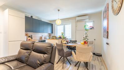 Varaždin, Bronx, 69 m², 2 spavaće sobe, odmah useljiv