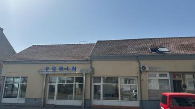 Nova Gradiška, komerční budova s prostory pro stravování a ubytovacími jednotkami