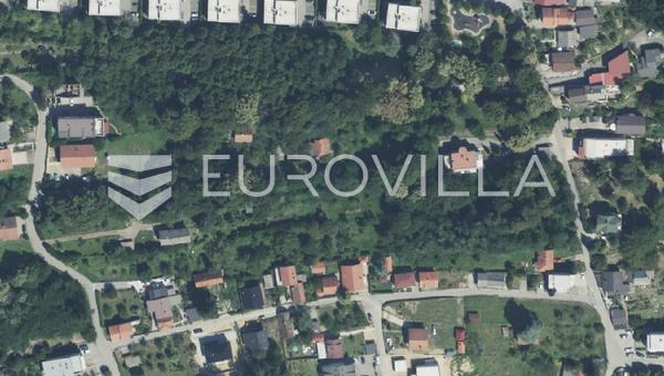 Zagreb, Prevoj, attraktiv byggegrund 1504 m²