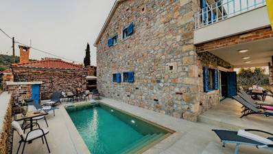 Pašman, Ždrelac, vackert stenhus med pool och havsutsikt