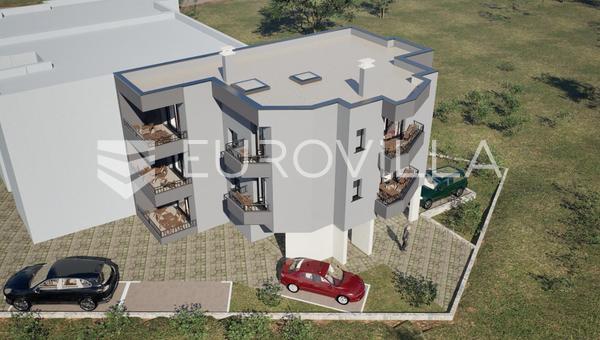 Istra, Štinjan, dvosoban stan 55 m² na prvom katu, novogradnja
