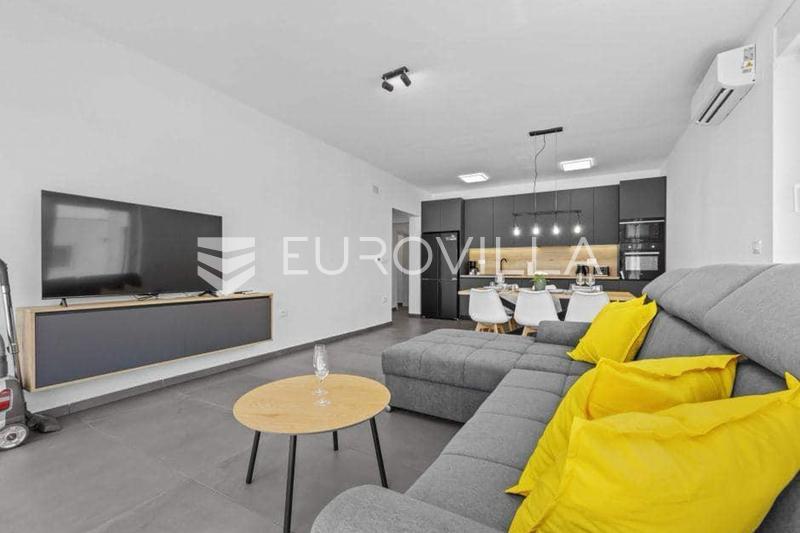 Istra, Štokovci, pet friendly vila s bazenom za dugoročni najam - 3
