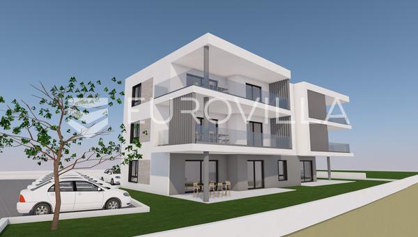 Šibenik, Tribunj, trosoban stan na 2. katu, 133 m²