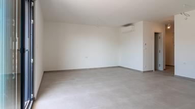 Ciovo, Okrug Gornji, apartamento de dois quartos com terraços e jardim