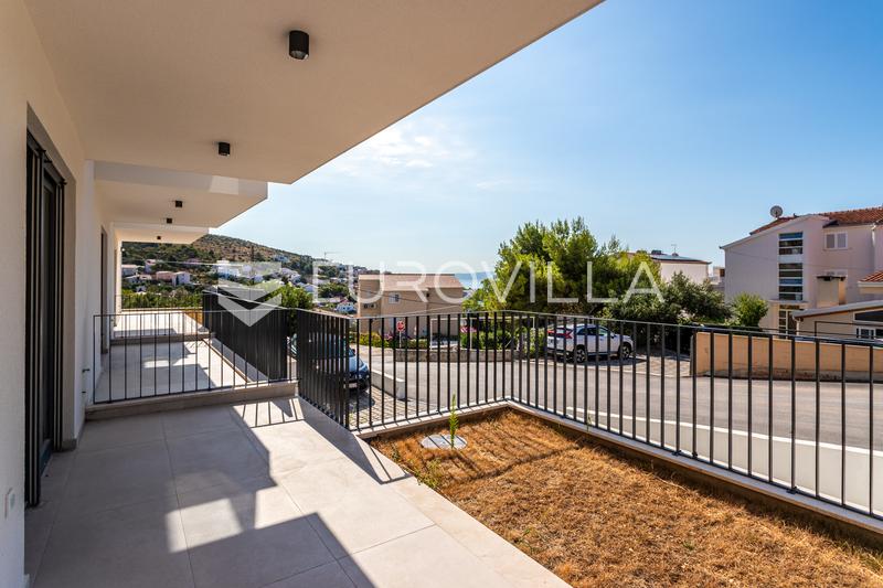 Ciovo, Okrug Gornji, tweekamerappartement met terrassen en tuin - 19