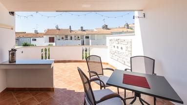 Istrie, Barbariga, appartement élégant et lumineux de 44 m² avec deux grandes terrasses au 1er étage