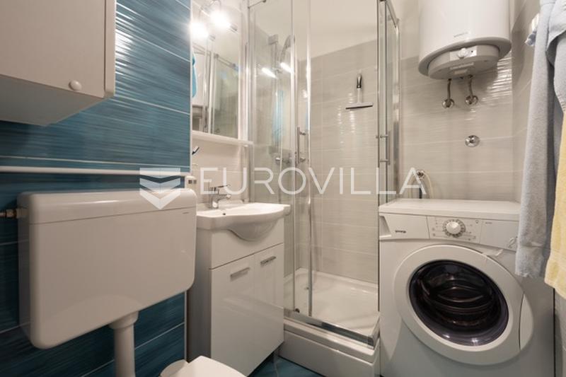 Istra, Barbariga, elegantan i svijetao stan 44 m² s dvije velike terase na 1. katu - 9