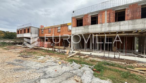 Pula, Busoler, moderni pentohuse na odličnoj lokaciji, 2. kat, 107.47 m²